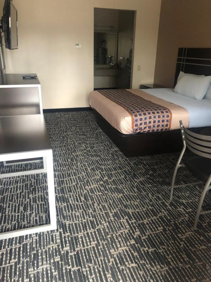 همبل Palace Inn Kingwood المظهر الخارجي الصورة
