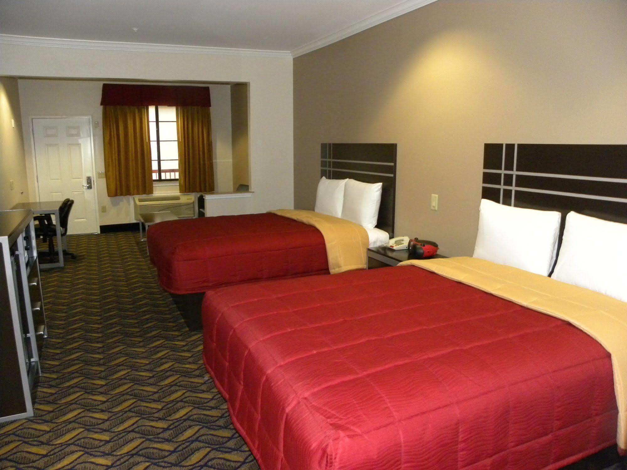 همبل Palace Inn Kingwood المظهر الخارجي الصورة