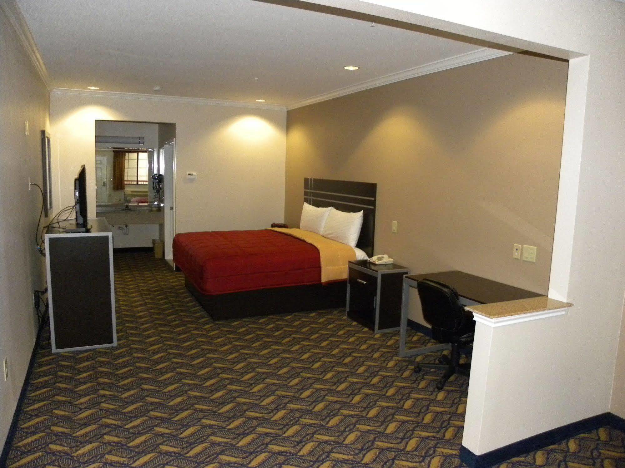 همبل Palace Inn Kingwood المظهر الخارجي الصورة