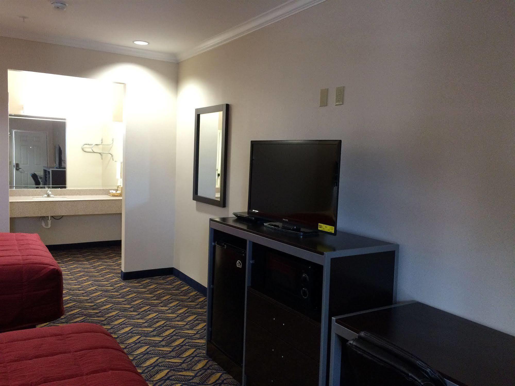 همبل Palace Inn Kingwood المظهر الخارجي الصورة