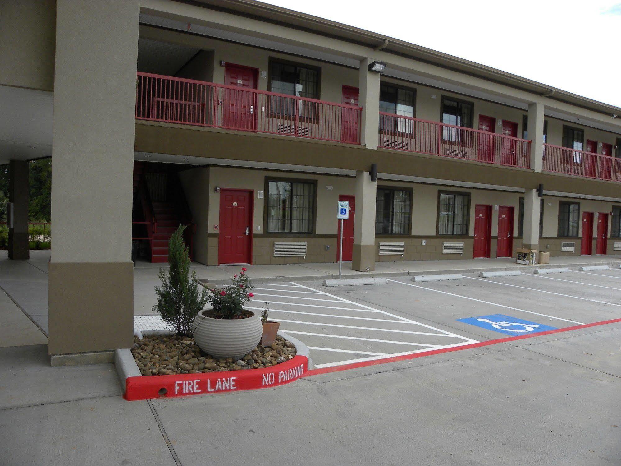همبل Palace Inn Kingwood المظهر الخارجي الصورة